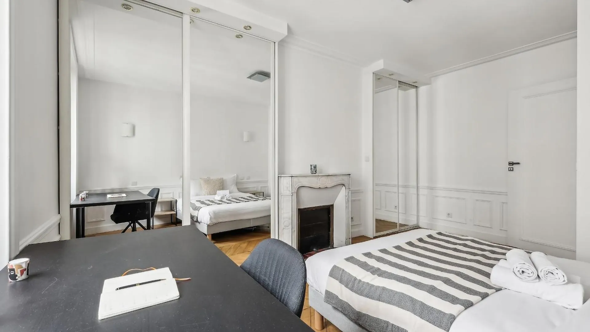 Bnbnova - 3Br - Champs Elysees - 3Br Париж 0*,