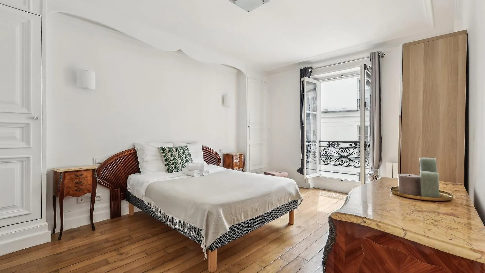 Bnbnova - 3Br - Champs Elysees - 3Br Париж
